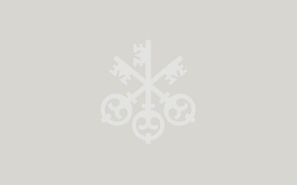 three keys logo